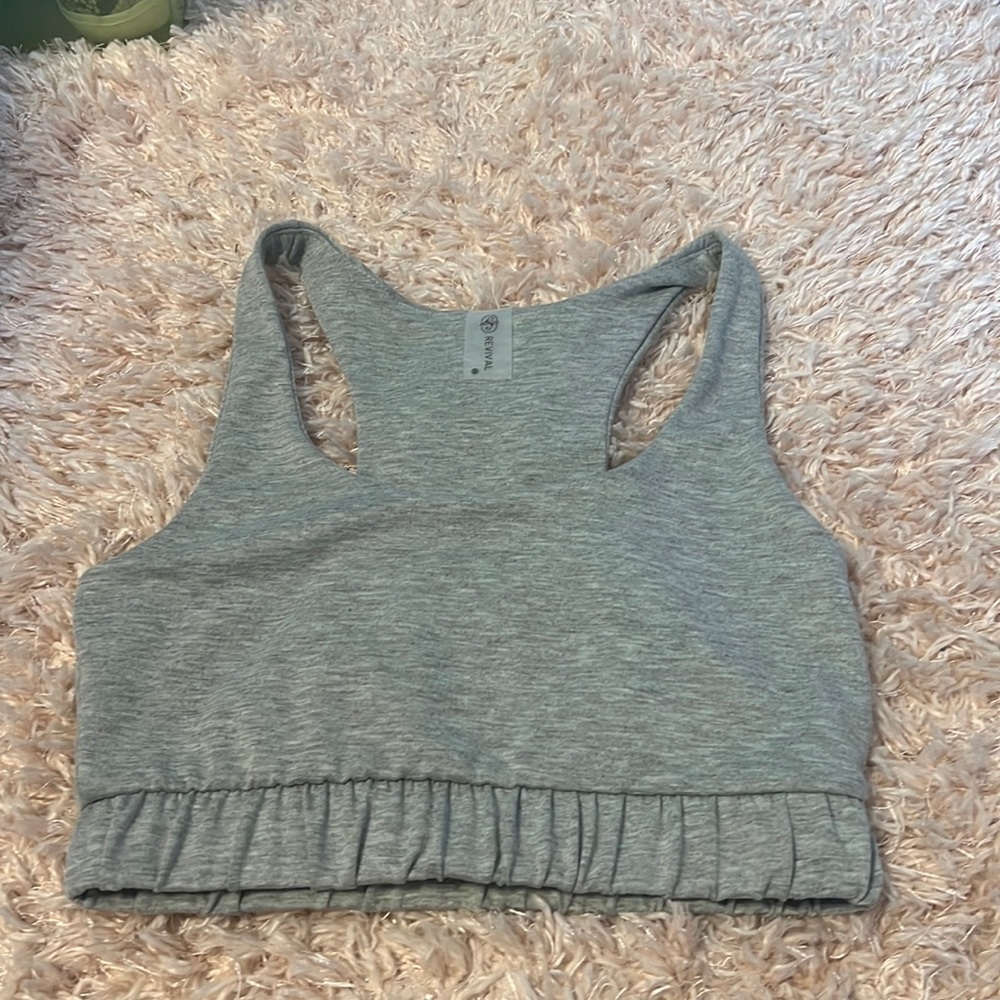 gray crop top. never worn